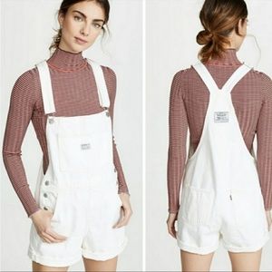 Levi’s white short overall